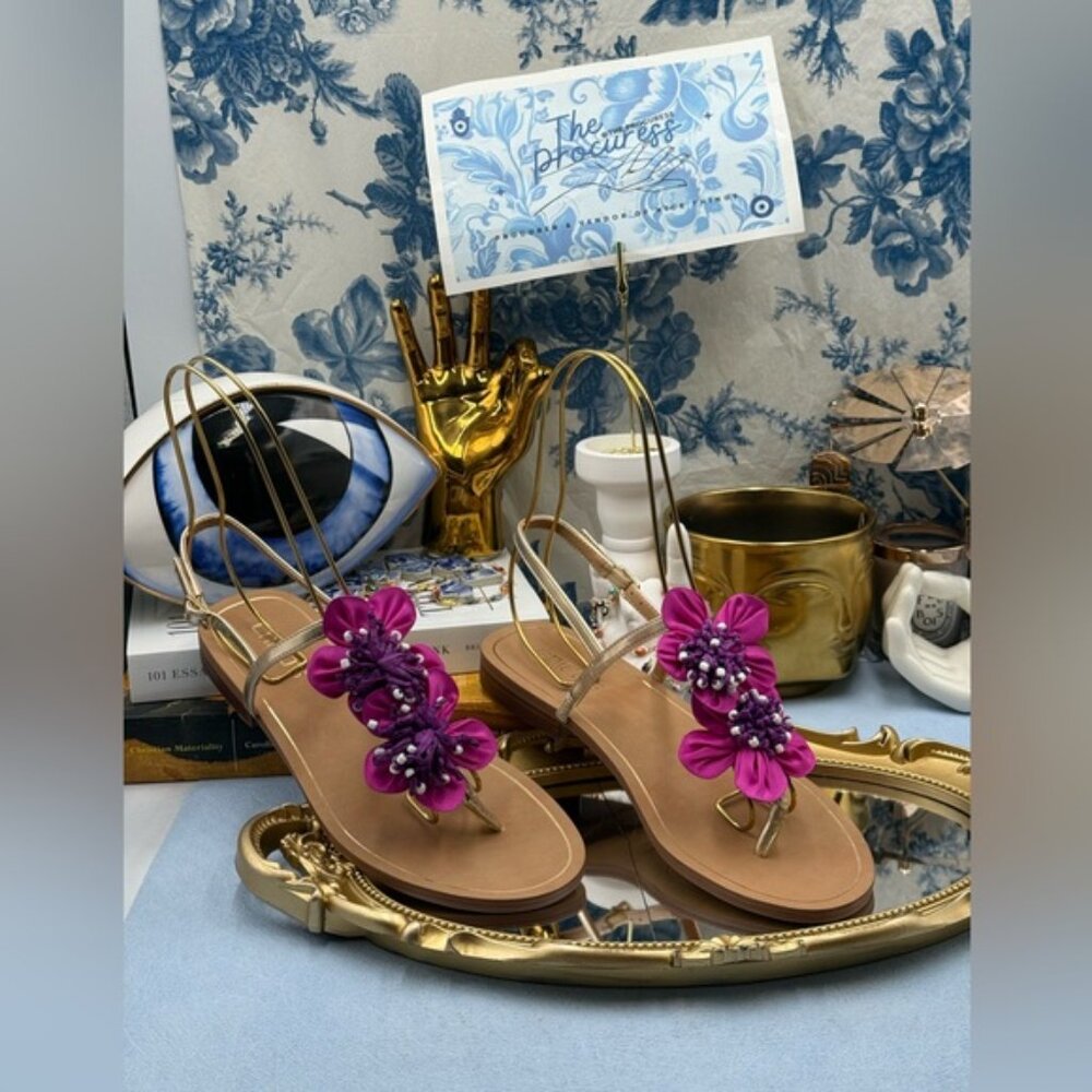 🆕 CHICO'S 🧿 NWOB Sunset Flower Sandal, Pink Hand Beaded Flower Detail - Sz 7US - Picture 2 of 13